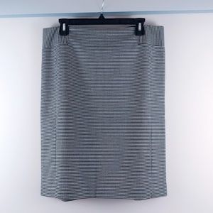 Ann Taylor Petites Black and White Houndstooth Pencil Skirt